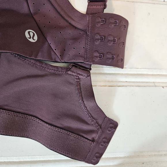 Lululemon Athletica Sports Bra Womens Size 32DD Purple Run Times High Support - Picture 10 of 12